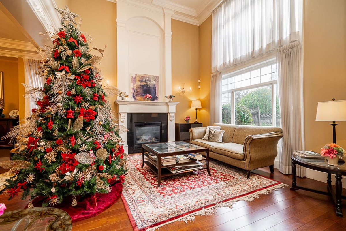 Dining Area Photo of 8800 Moore Road, Richmond, BC