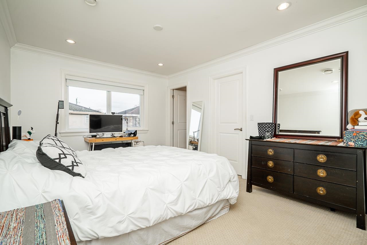 Garden / Landscaping Photo of 8800 Moore Road, Richmond, BC