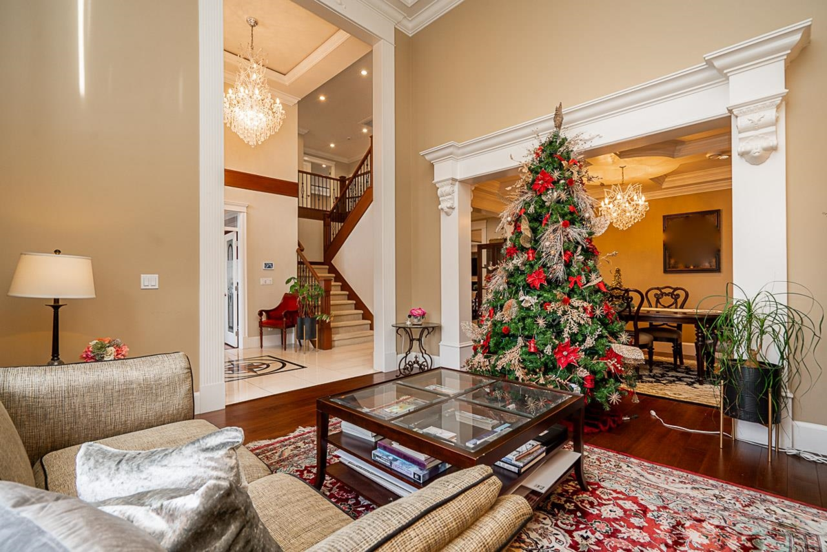 Kitchen Photo of 8800 Moore Road, Richmond, BC
