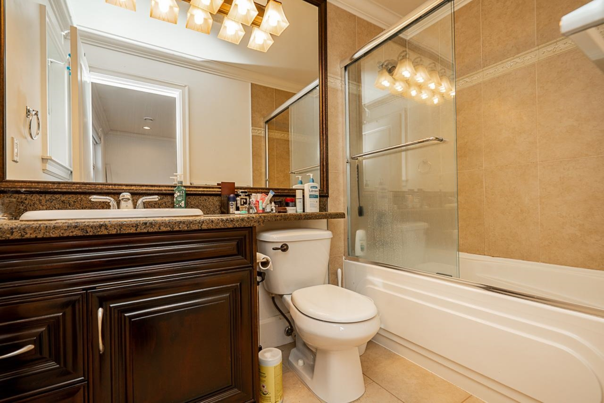 Outdoor Kitchen Photo of 8800 Moore Road, Richmond, BC