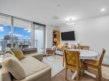 3010 1480 Howe Street, Vancouver, BC, Vancouver — Apartment/Condo for sale