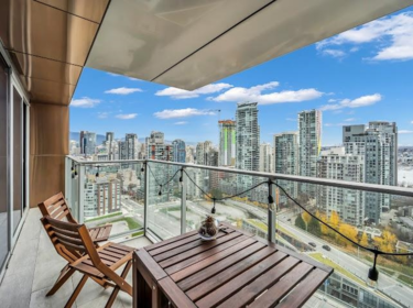 3010 1480 Howe Street, Vancouver, BC, Vancouver — Apartment/Condo for sale