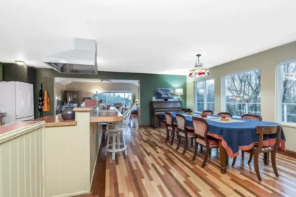 Basement Recreation Room Photo of 3011 184 Street, Surrey, BC