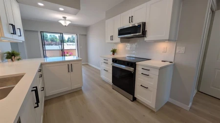 40 32959 George Ferguson Way, Abbotsford, BC, Abbotsford — Townhouse for sale