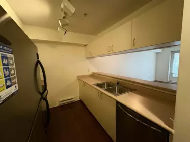Primary Bathroom Photo of 102 10533 University Drive, Surrey, BC