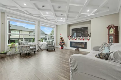 Breakfast Nook Photo of 15648 82 Avenue, Surrey, BC