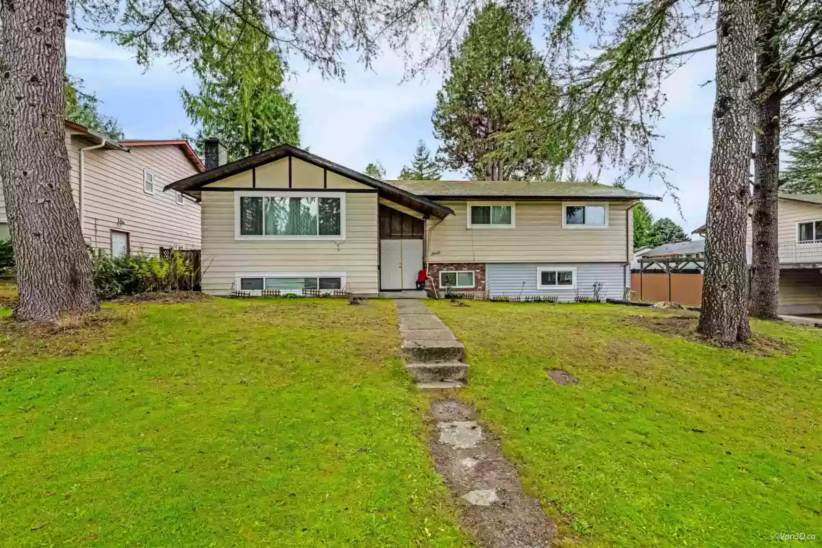 Outdoor Kitchen Photo of 14436 102b Avenue, Surrey, BC