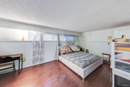 Laundry Room Photo of 14436 102b Avenue, Surrey, BC
