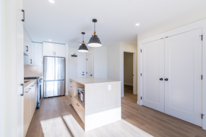 207 27218 Aldergrove Town Center Drive, Langley, BC, Langley — Apartment/Condo for sale