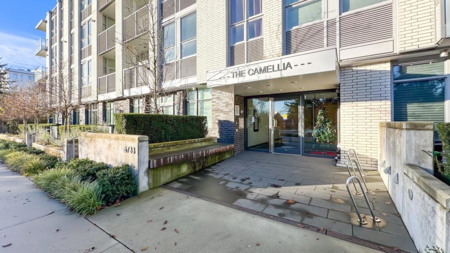 302 6733 Cambie Street, Vancouver, BC