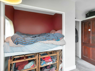 Bedroom 3 Photo of 482 W 17th Avenue, Vancouver, BC