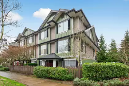 17 18211 70 Avenue, Surrey, BC, Surrey — Townhouse for sale