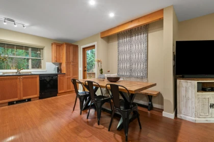Breakfast Nook Photo of 43583 Cotton Tail Crossing, Lindell Beach, BC