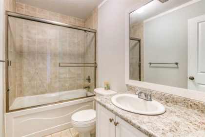 Laundry Room Photo of 13095 65a Avenue, Surrey, BC
