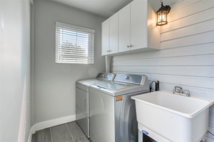 Mudroom Photo of 13095 65a Avenue, Surrey, BC
