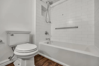Hot Tub / Spa Photo of 295 N Gamma Avenue, Burnaby, BC