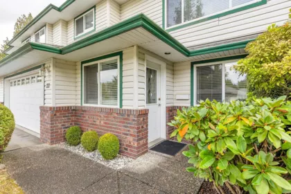 22 34250 Hazelwood Avenue, Abbotsford, BC