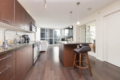 908 1155 Seymour Street, Vancouver, BC, Vancouver — Apartment/Condo for sale
