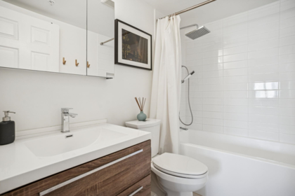 Loft / Bonus Room Photo of 305 688 E 16th Avenue, Vancouver, BC