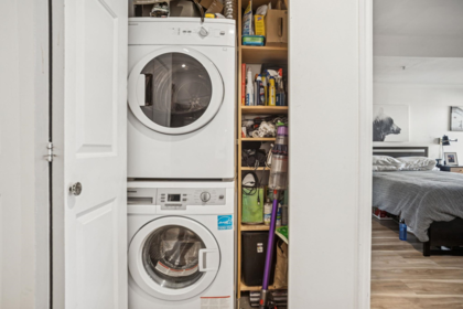 Mudroom Photo of 305 688 E 16th Avenue, Vancouver, BC