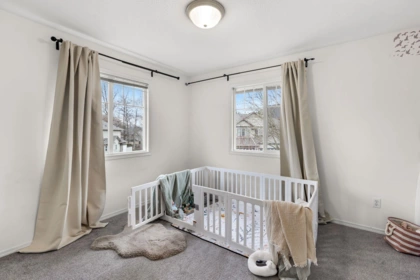 Basement Recreation Room Photo of 146 46360 Valleyview Road, Chilliwack, BC