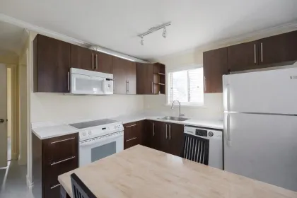 Office / Den Photo of 538 W 25th Street, North Vancouver, BC