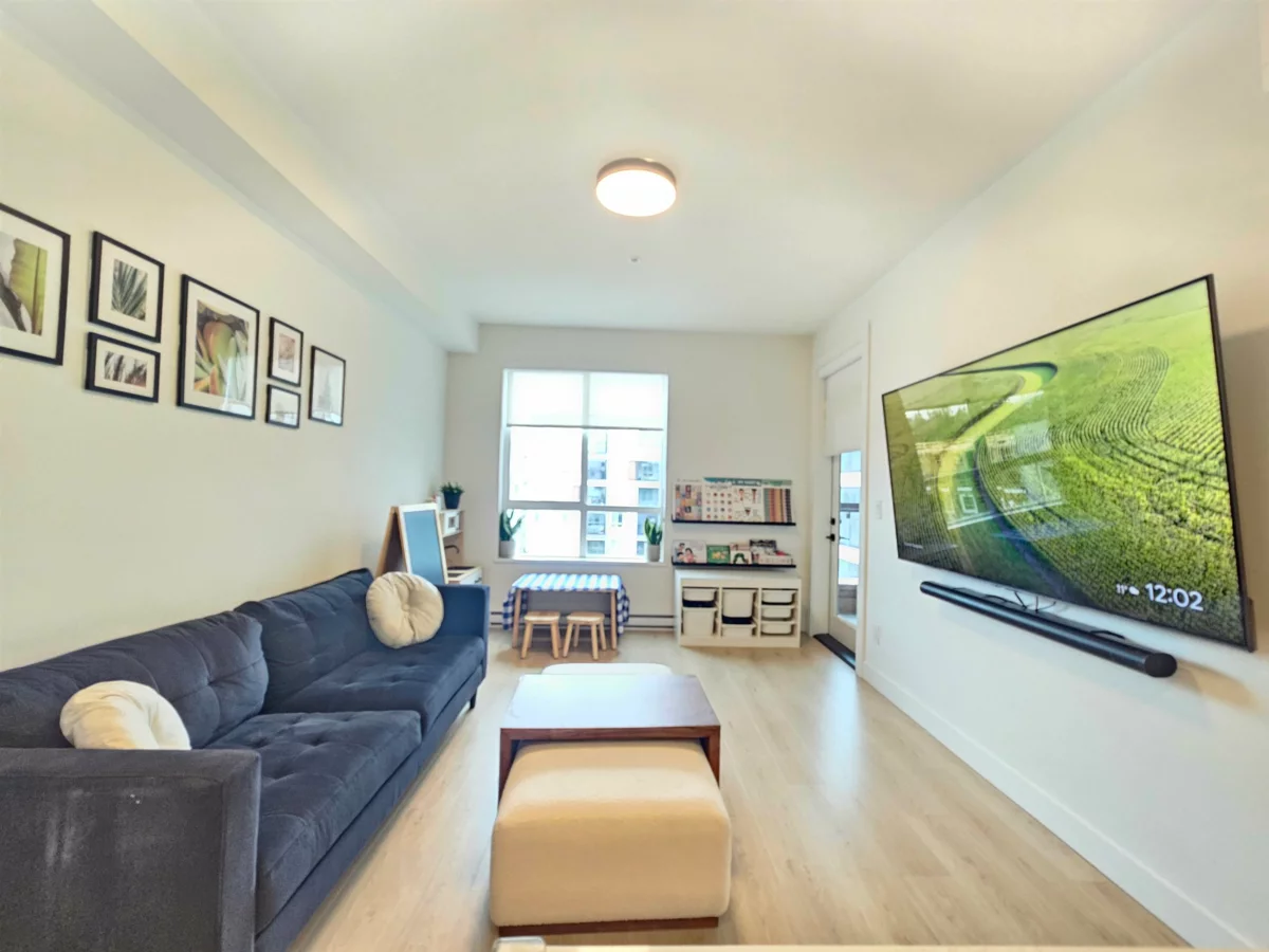 Kitchen Photo of 508 19953 76 Avenue, Langley, BC