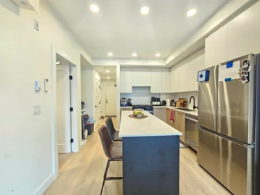 Kitchen Island Photo of 508 19953 76 Avenue, Langley, BC