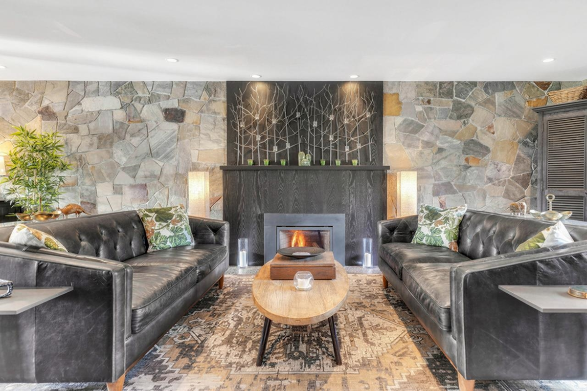 Dining Area Photo of 4178 Doncaster Way, Vancouver, BC