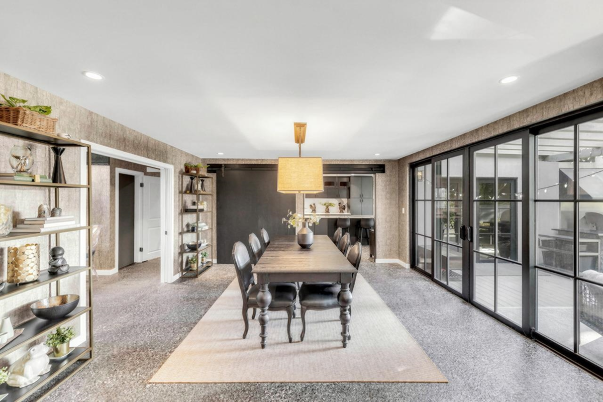 Kitchen Island Photo of 4178 Doncaster Way, Vancouver, BC