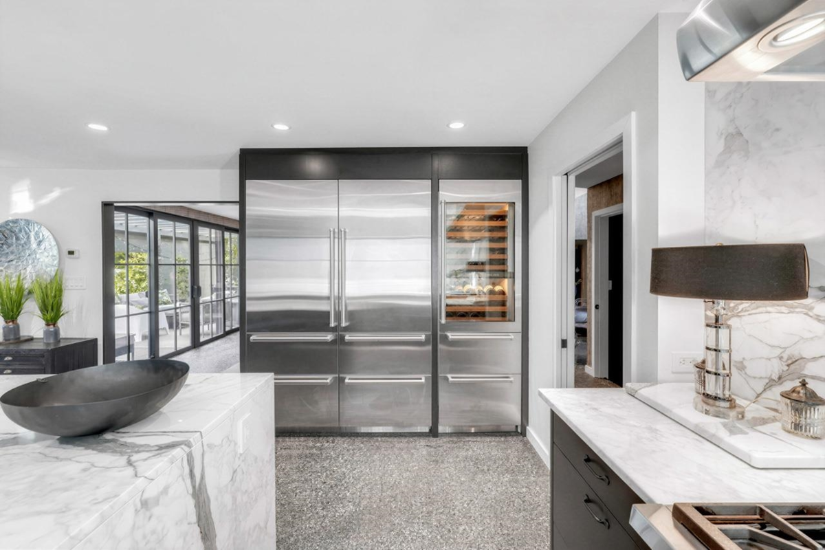 Powder Room Photo of 4178 Doncaster Way, Vancouver, BC