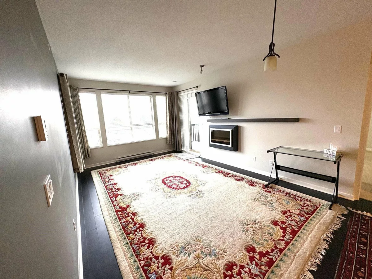 Breakfast Nook Photo of 402 5655 210a Street, Langley, BC