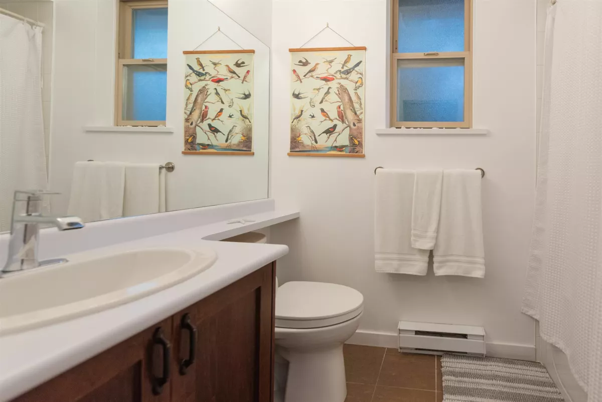 Bedroom 2 Photo of 13489 Lee Road, Pender Harbour, BC