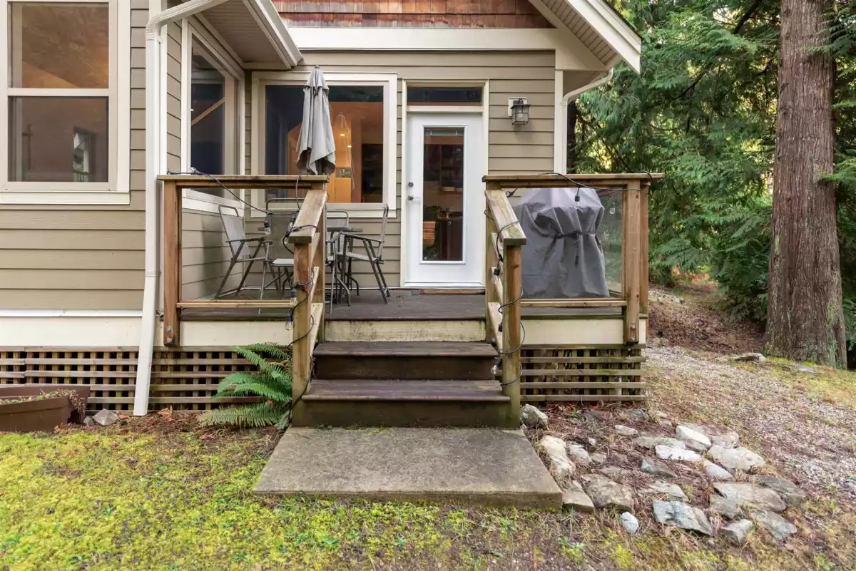 Garage Interior Photo of 13489 Lee Road, Pender Harbour, BC