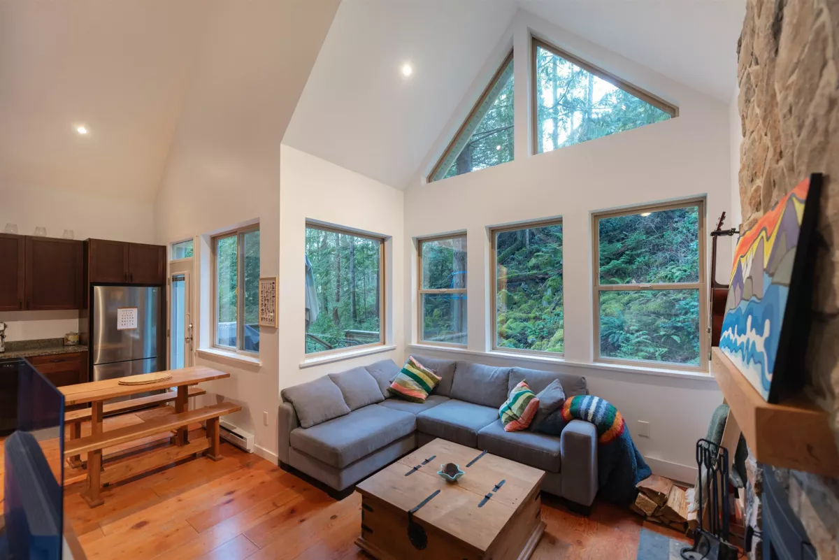 Primary Bedroom Photo of 13489 Lee Road, Pender Harbour, BC