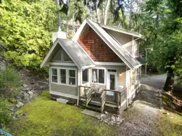 13489 Lee Road, Pender Harbour, BC, Pender Harbour — Single Family Residence for sale