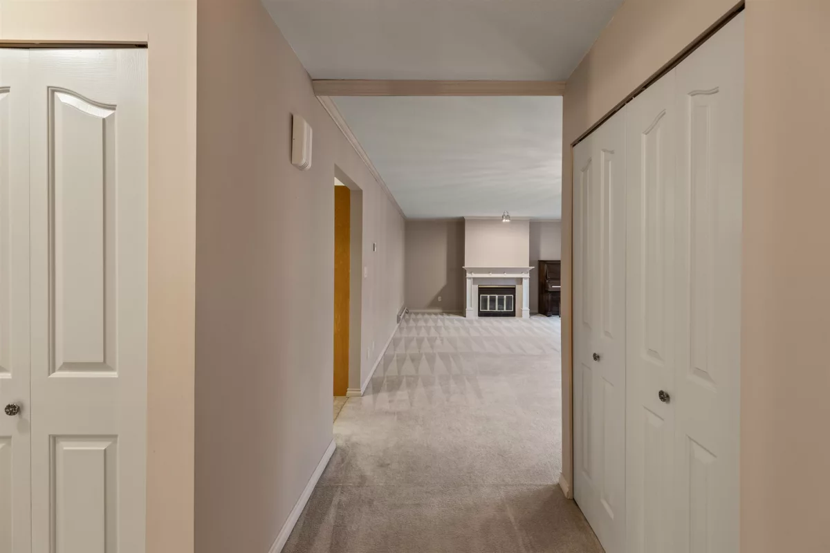 Breakfast Nook Photo of 39 3115 Trafalgar Street, Abbotsford, BC