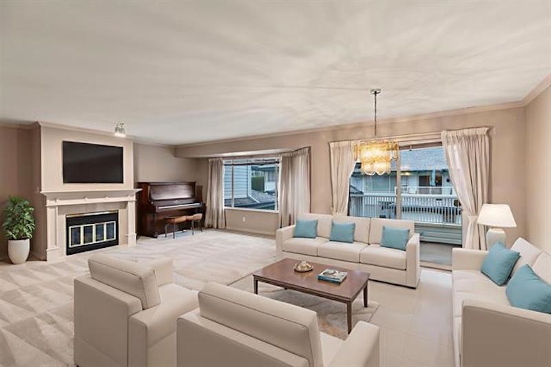 Living Room Photo of 39 3115 Trafalgar Street, Abbotsford, BC