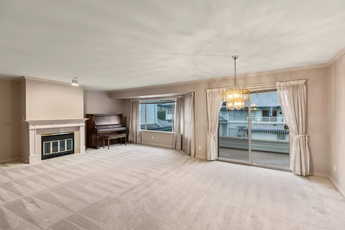 Walk-In Closet Photo of 39 3115 Trafalgar Street, Abbotsford, BC