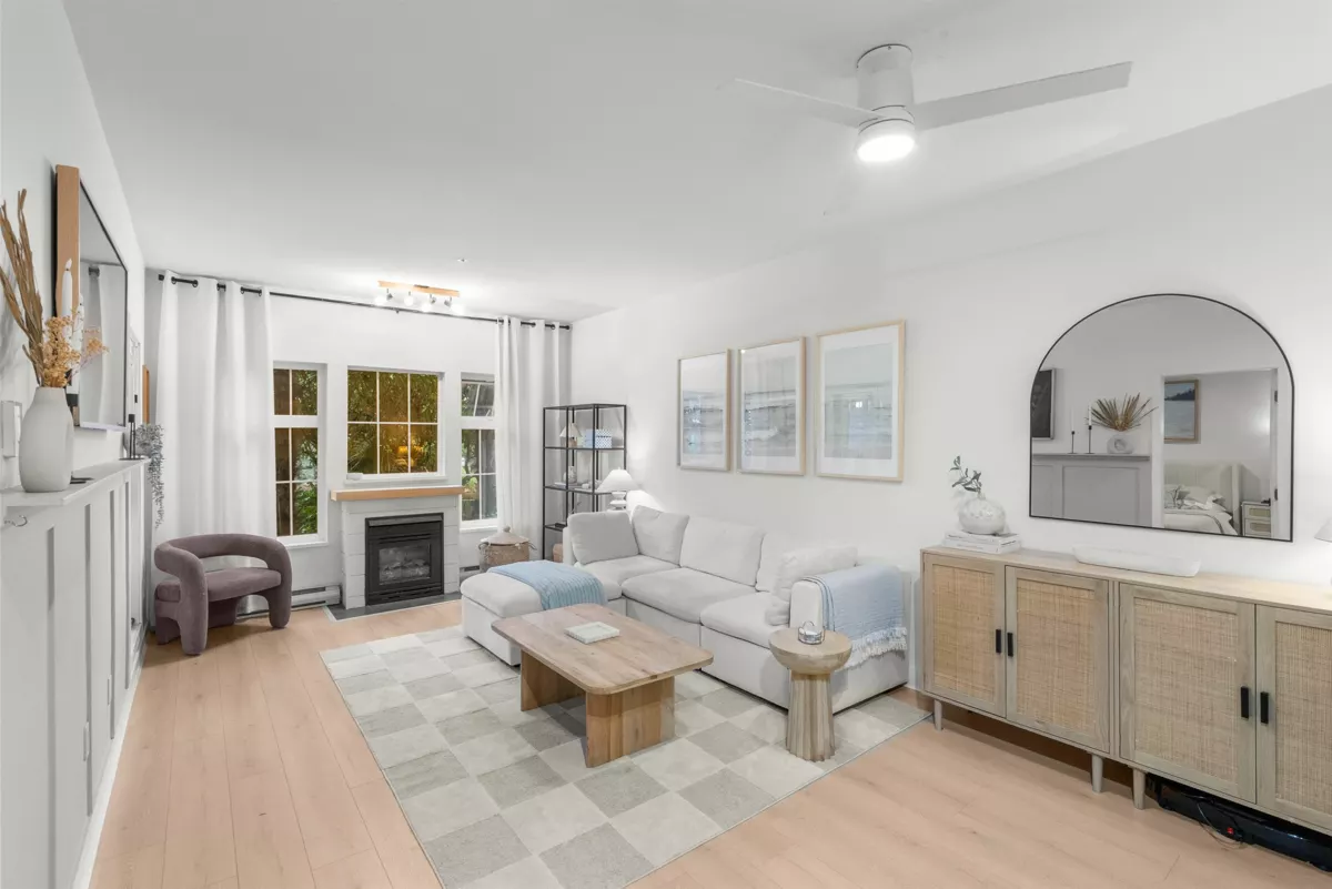 Exterior Rear Photo of 109 1369 56 Street, Tsawwassen, BC