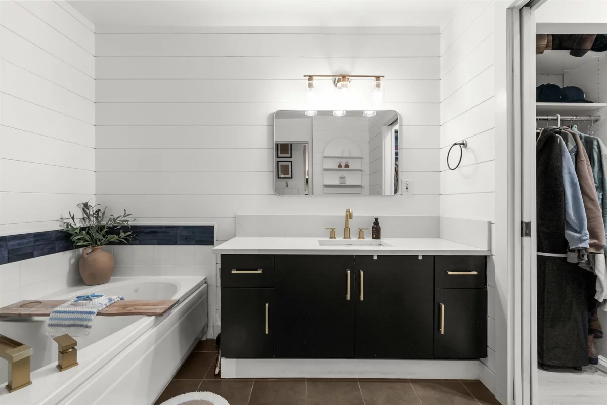 Office / Den Photo of 109 1369 56 Street, Tsawwassen, BC