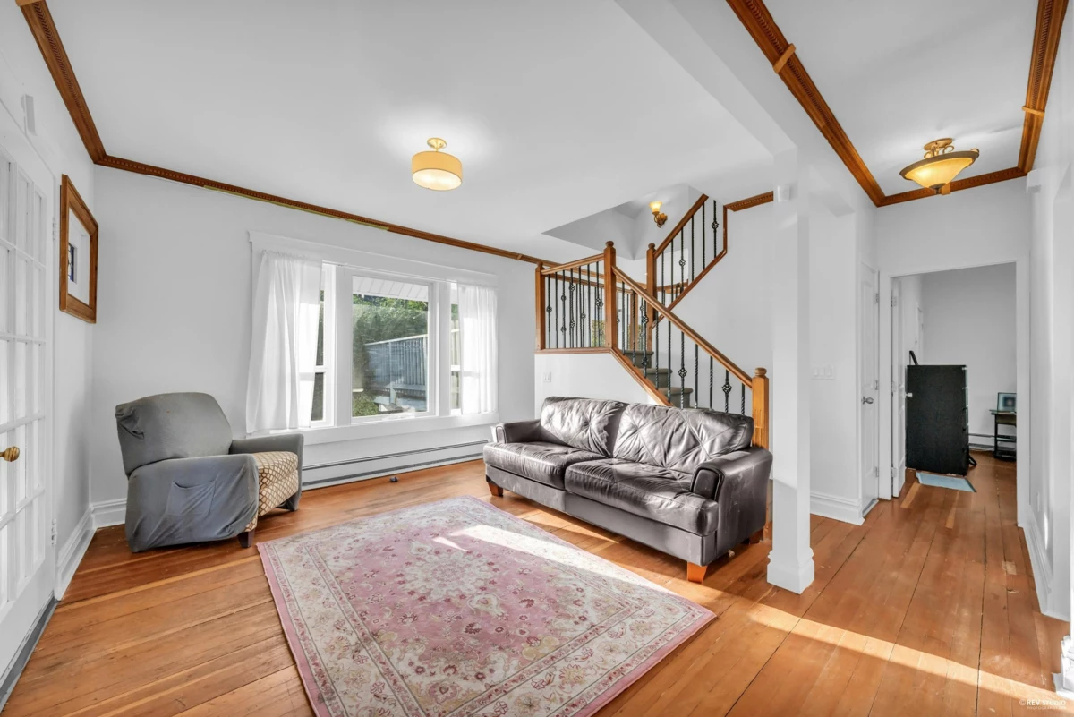 Bedroom 2 Photo of 237 Sandringham Avenue, New Westminster, BC