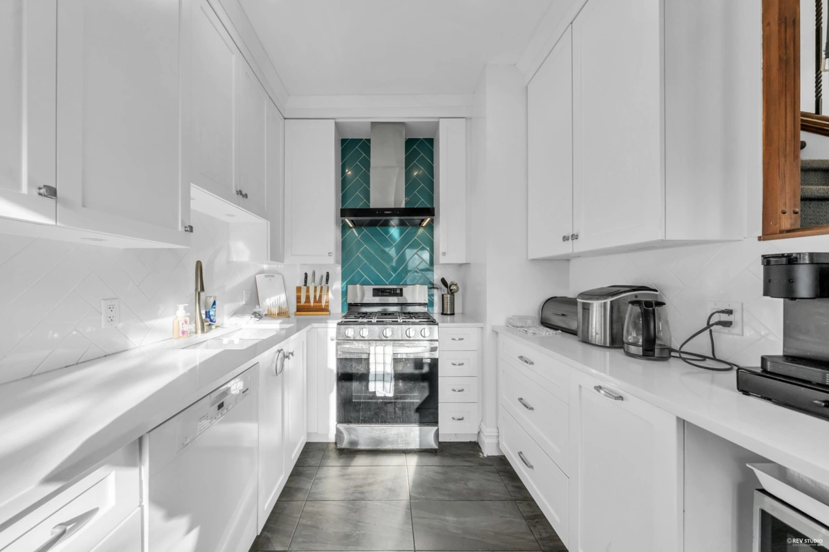 Exterior Rear Photo of 237 Sandringham Avenue, New Westminster, BC