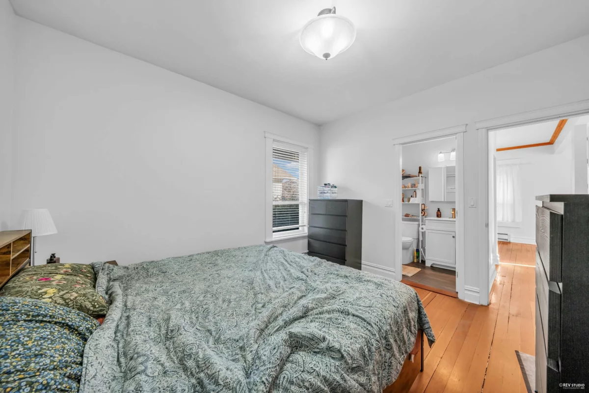 Pantry Photo of 237 Sandringham Avenue, New Westminster, BC