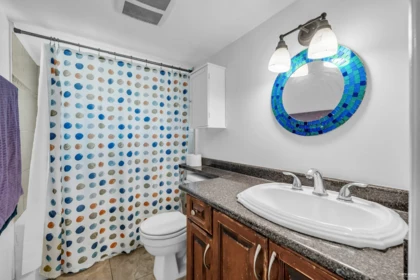 Kitchen Photo of 237 Sandringham Avenue, New Westminster, BC