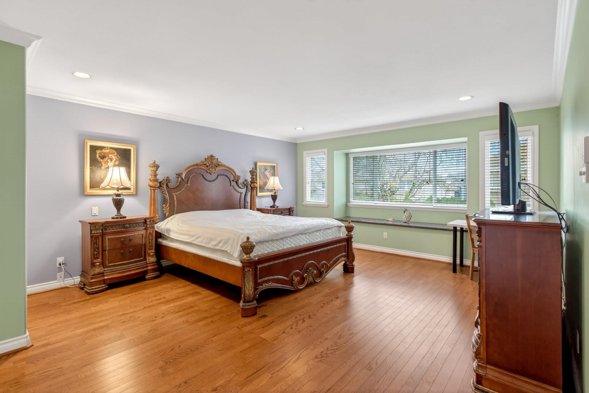 Garage Interior Photo of 8260 Claysmith Road, Richmond, BC