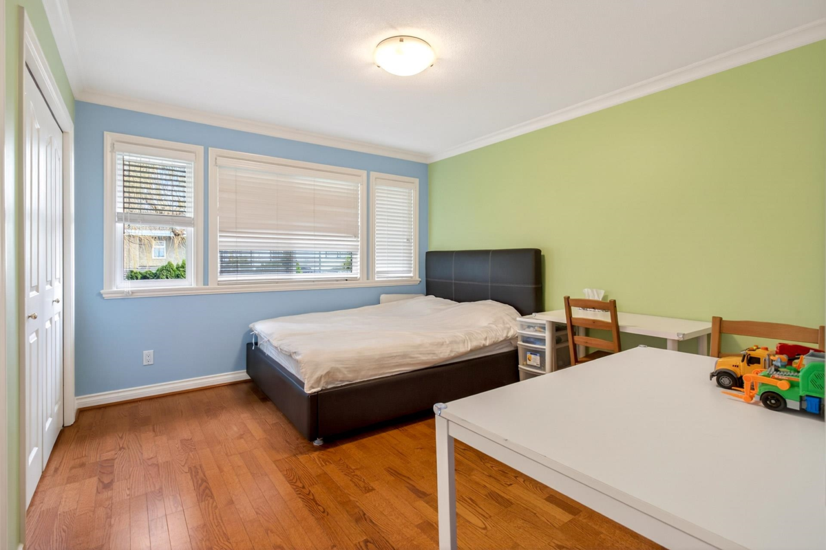 Hot Tub / Spa Photo of 8260 Claysmith Road, Richmond, BC