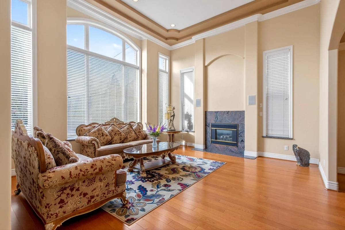Kitchen Photo of 8260 Claysmith Road, Richmond, BC