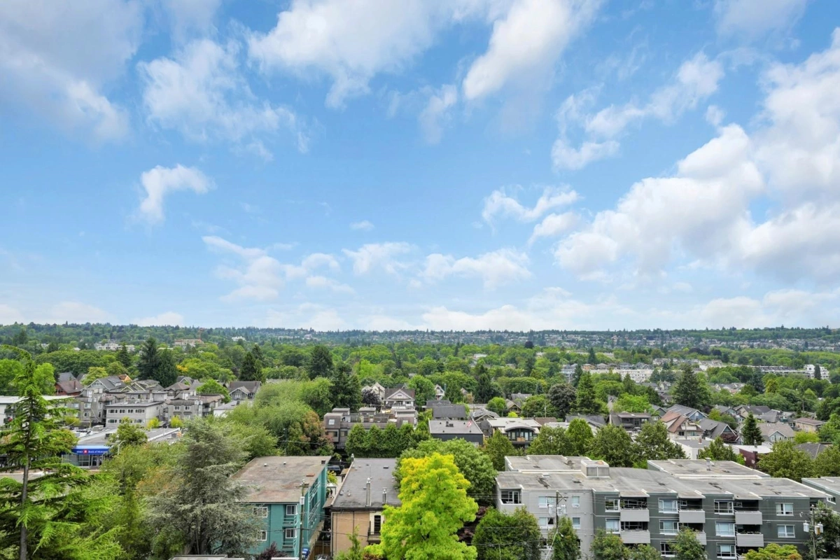 Basement Recreation Room Photo of 1104 2445 W 3rd Avenue, Vancouver, BC
