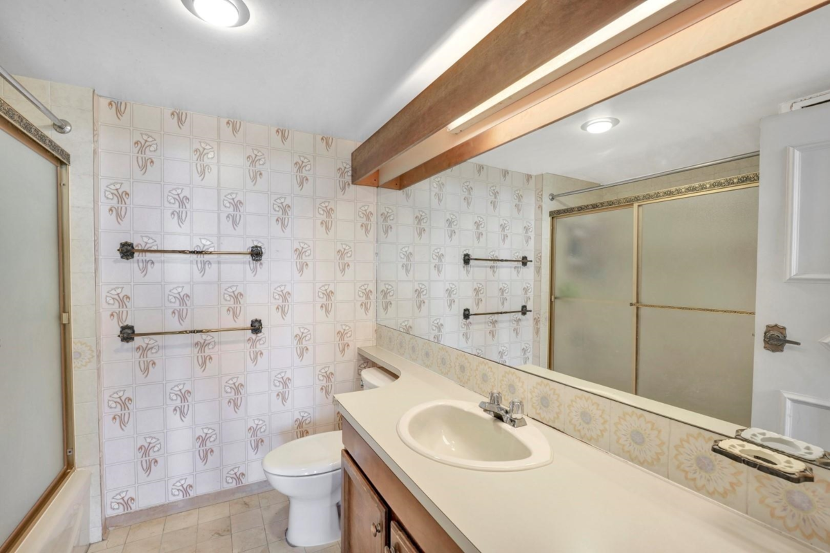 Loft / Bonus Room Photo of 1104 2445 W 3rd Avenue, Vancouver, BC